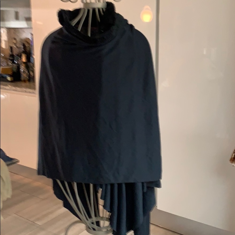 Black Cape - image 2